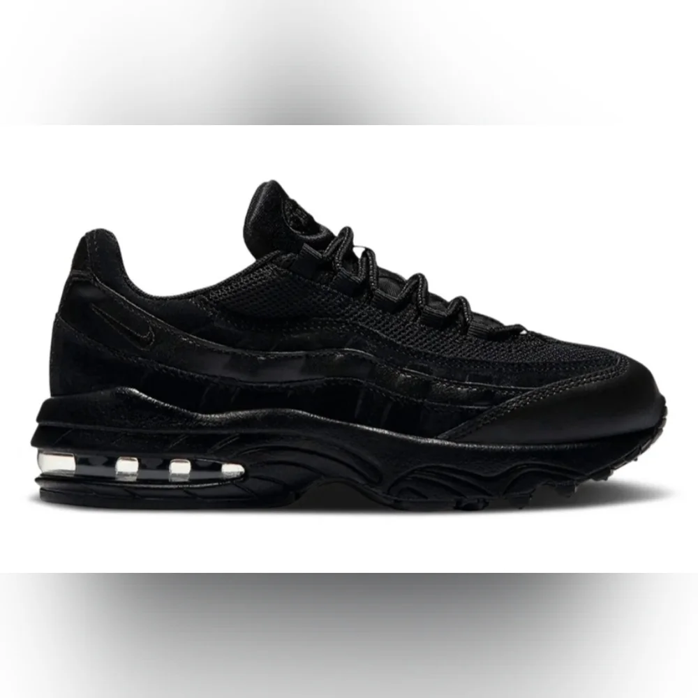 NIKE AIR MAX 95 PS TRIPLE BLACK SNEAKERS. 311524-055. SIZE 13.5 C.